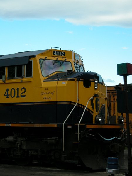 ARR4012_6.jpg - sd70mac #4012, still in service in 2013