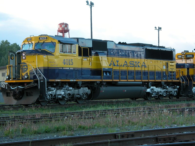 ARR4015_4.jpg - sd70mac #4015, still in service in 2013