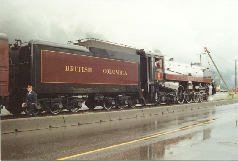 BCR2860_2.jpg