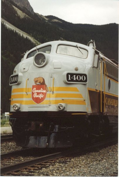 CP1400_4.jpg
