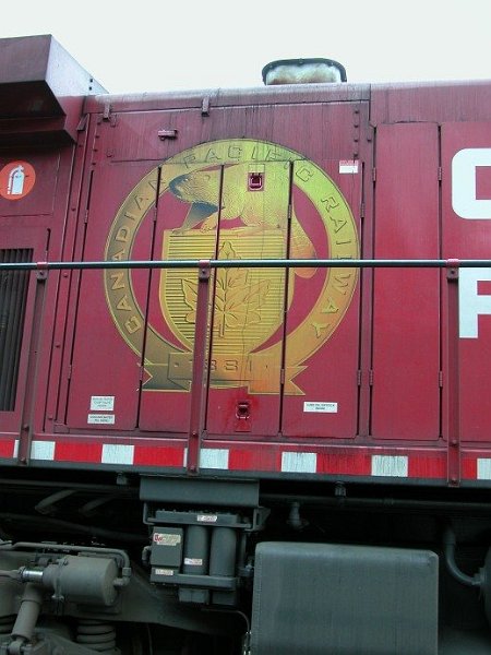 CP9739_3.jpg