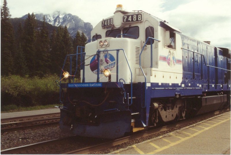 RMR7488_7.jpg