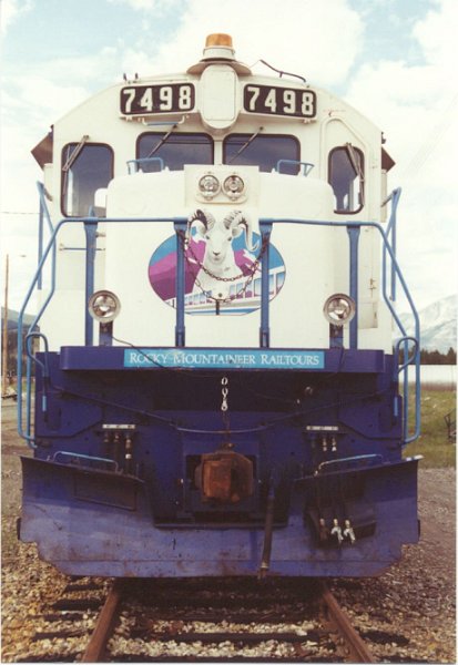 RMR7498_4.jpg